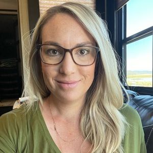 Meet your Posher, Tara